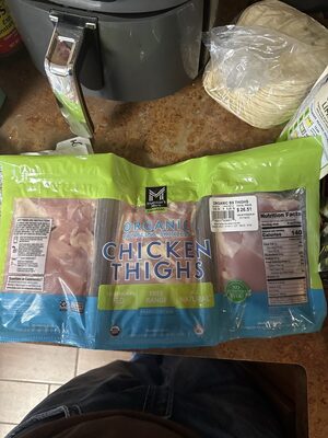 Organic boneless Skinless chicken Thighs