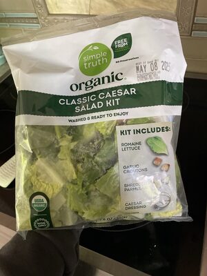 Organic classic Caesar salad kit