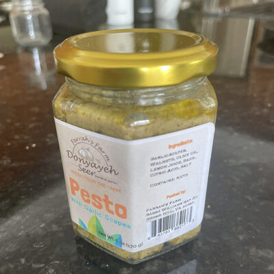 Pesto with Garlic Scapes