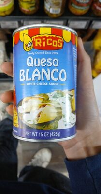 Queso blanco aged cheddar cheese sauce