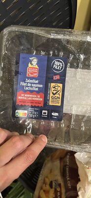 Salmão com pele Zalmfilet / Filet de saumon / Lachsfilet