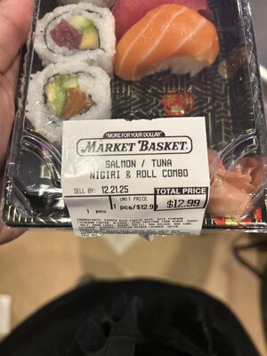 Salmon/Tuna Nigiri Roll