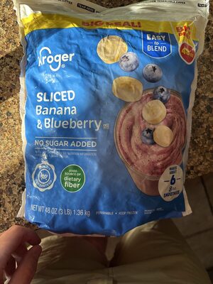 Sliced Banana & Blueberry