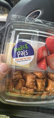 Snack Pals Peanut Butter Pretzels Strawberry And