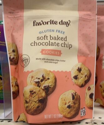 Soft Baked Chocolate Chip Cookies