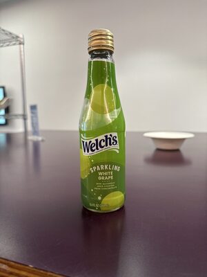 Sparkling White Grape Juice Cocktail, Non-Alcoholic