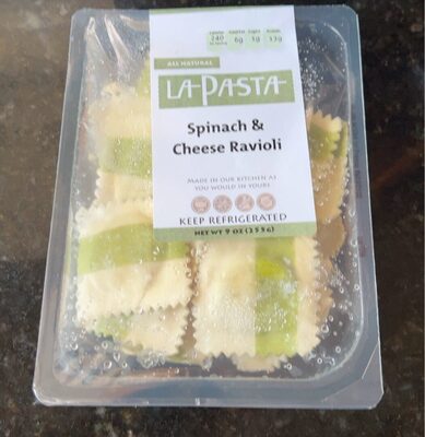 Spinach & cheese ravioli