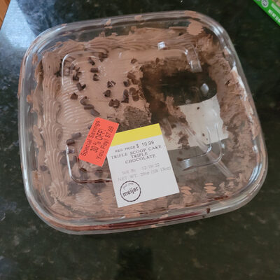 Triple scoop cake triple chocolate