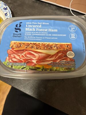 Uncured black forest ham ultra thin deli slices