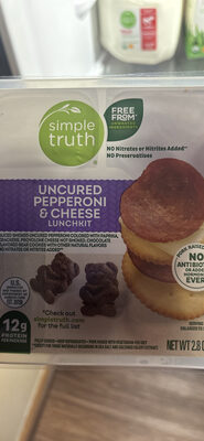 Uncured Pepperoni & Cheese Lunchkit