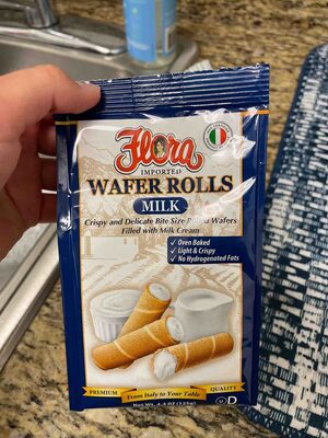 Wafer Rolls Milk