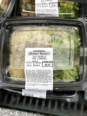 Wild Salmon with Rice and Broccoli