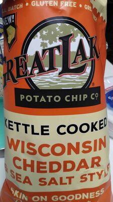 Wisconsin Cheddar & Sea Salt Chips